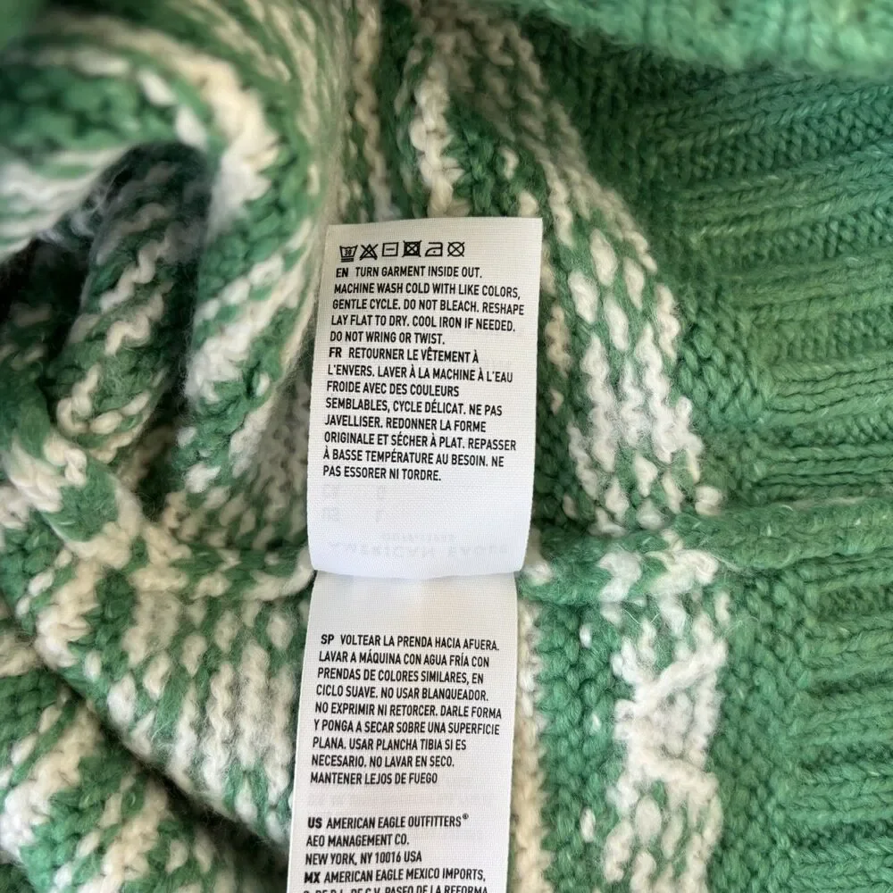 American Eagle Womens Green Fair Isle Crewneck Sweater Size L St. Patrick NWT - Picture 8 of 10
